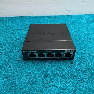 Netgear GS305v3 5-Port Gigabit Ethernet Unmanaged Switch Black GS305-300PAS